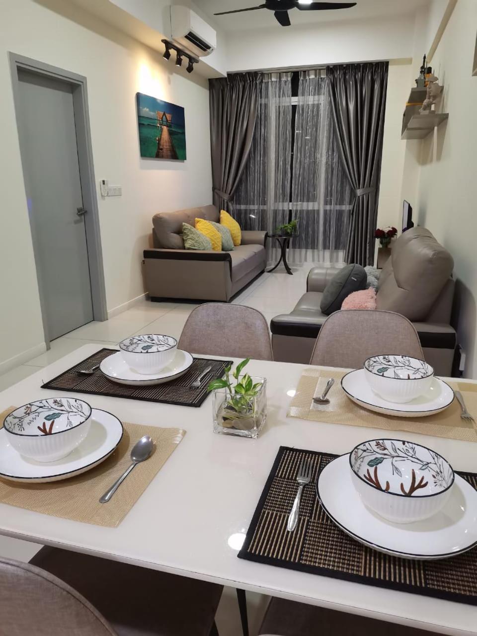 Sutera Avenue - Jom Summer