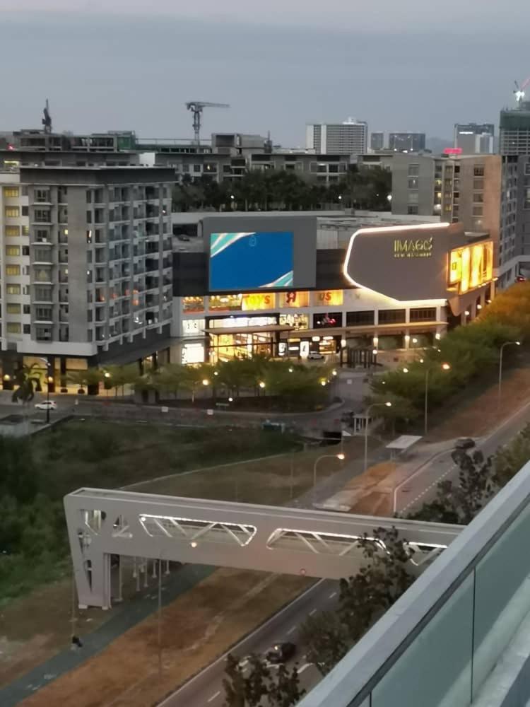 Sutera Avenue - Jom Summer